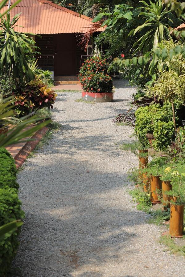 Отель Kerala Bamboo House Варкала Экстерьер фото